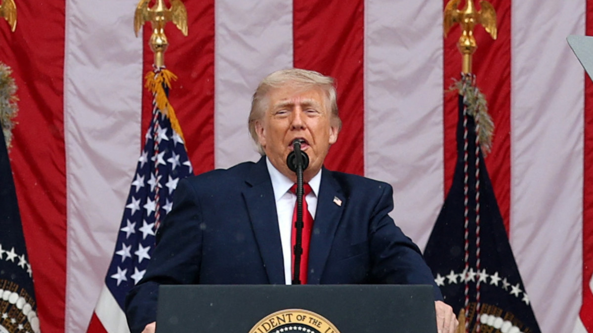 Iran rejects Trumps terms of deal to lift Hormuz blockade020 Iran rejects Trumps terms of deal to lift Hormuz blockade