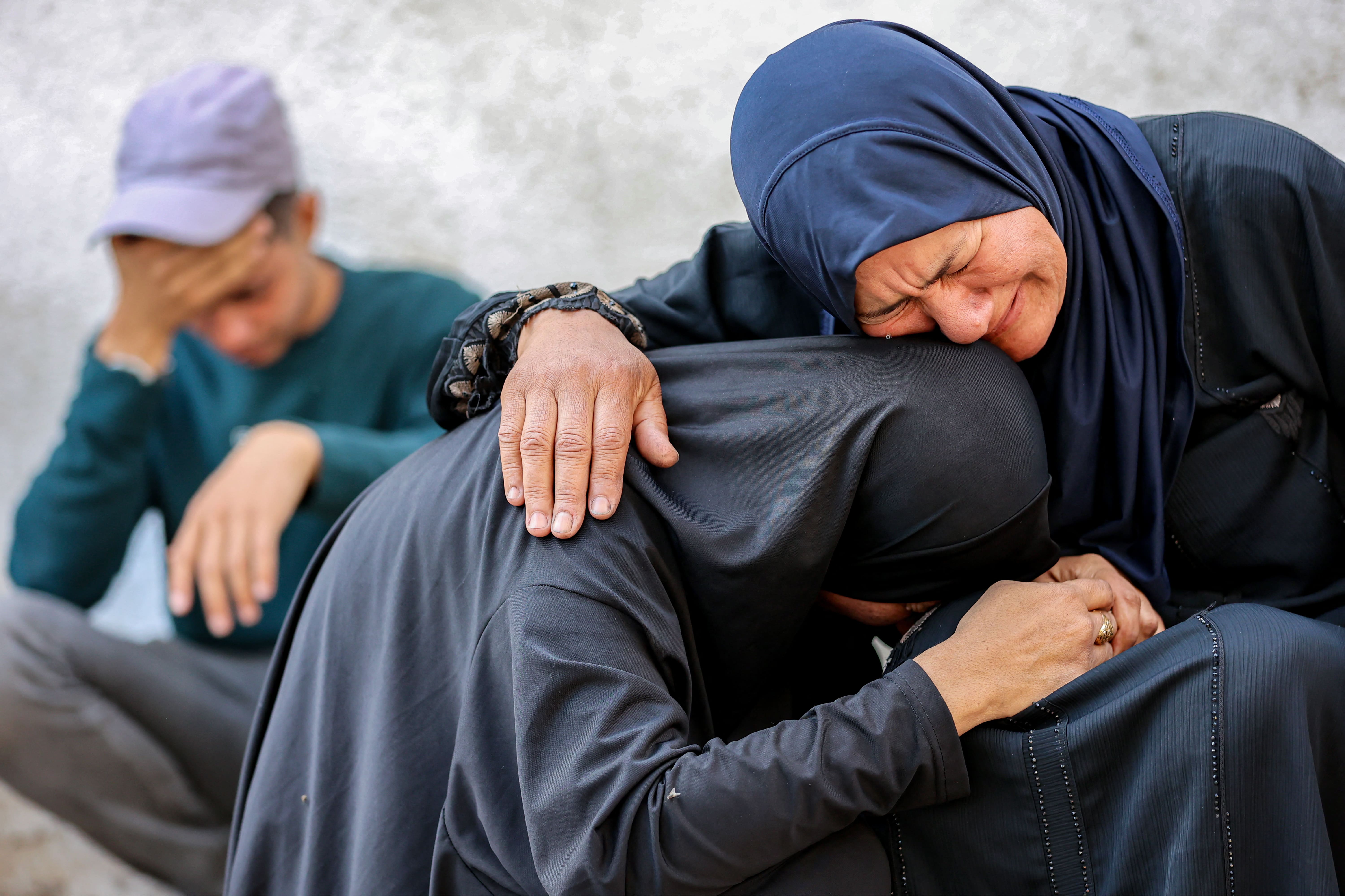 Israel opens fire on Palestinians seeking aid as UN warns of relief obstruction020 Israel opens fire on Palestinians seeking aid as UN warns of relief obstruction