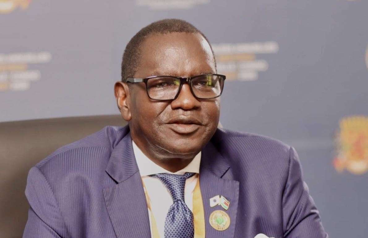 Central Bank chief says staff sitin politically influenced
