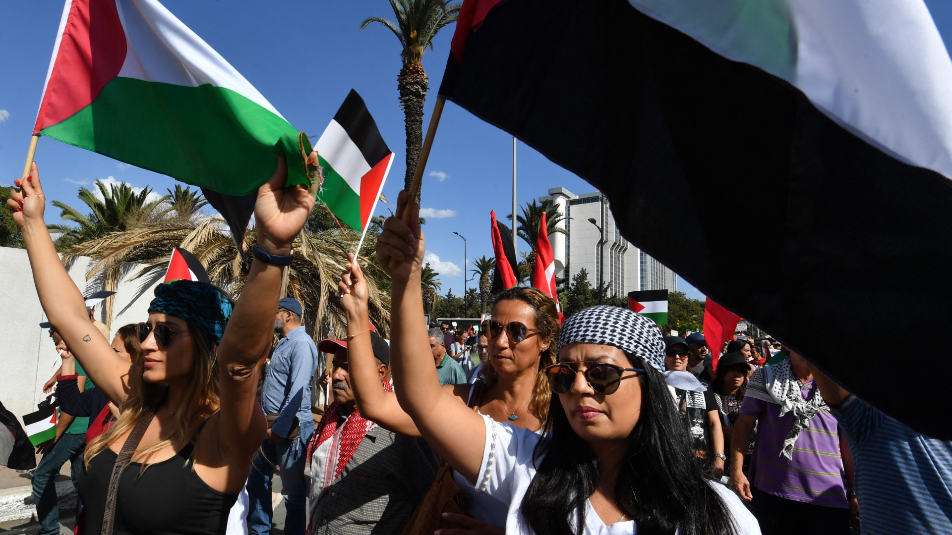 In the cradle of Tunisias revolution anger gave way to apathy. Then Gaza happened020 In the cradle of Tunisias revolution anger gave way to apathy. Then Gaza happened