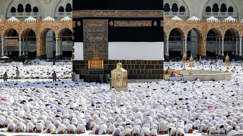 Exclusive: Trump postponed US attack on Iran after Hajj warning020 Exclusive: Trump postponed US attack on Iran after Hajj warning