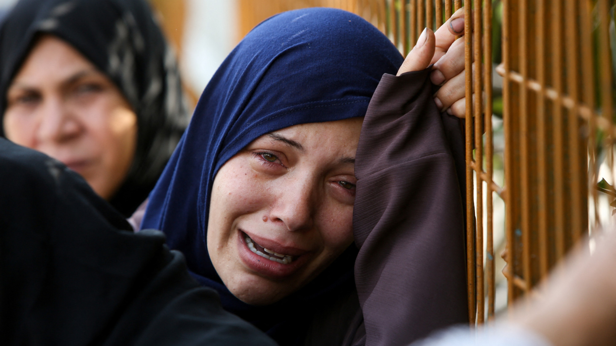 Israel kills 32 starving Palestinians in latest US aid point massacre020 Israel kills 32 starving Palestinians in latest US aid point massacre