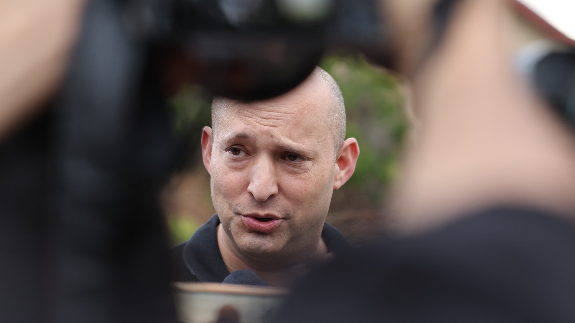Ahead of Israels elections Bennett rejects twostate solution as Eisenkot surges in polls
