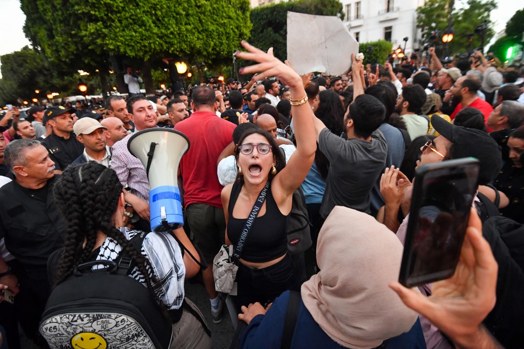 Tunisia: Rise in protests shows explosive discontent in the country