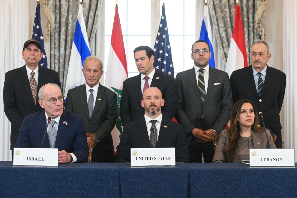 Lebanons Israel framework deal draws broad opposition but little appetite for confrontation
