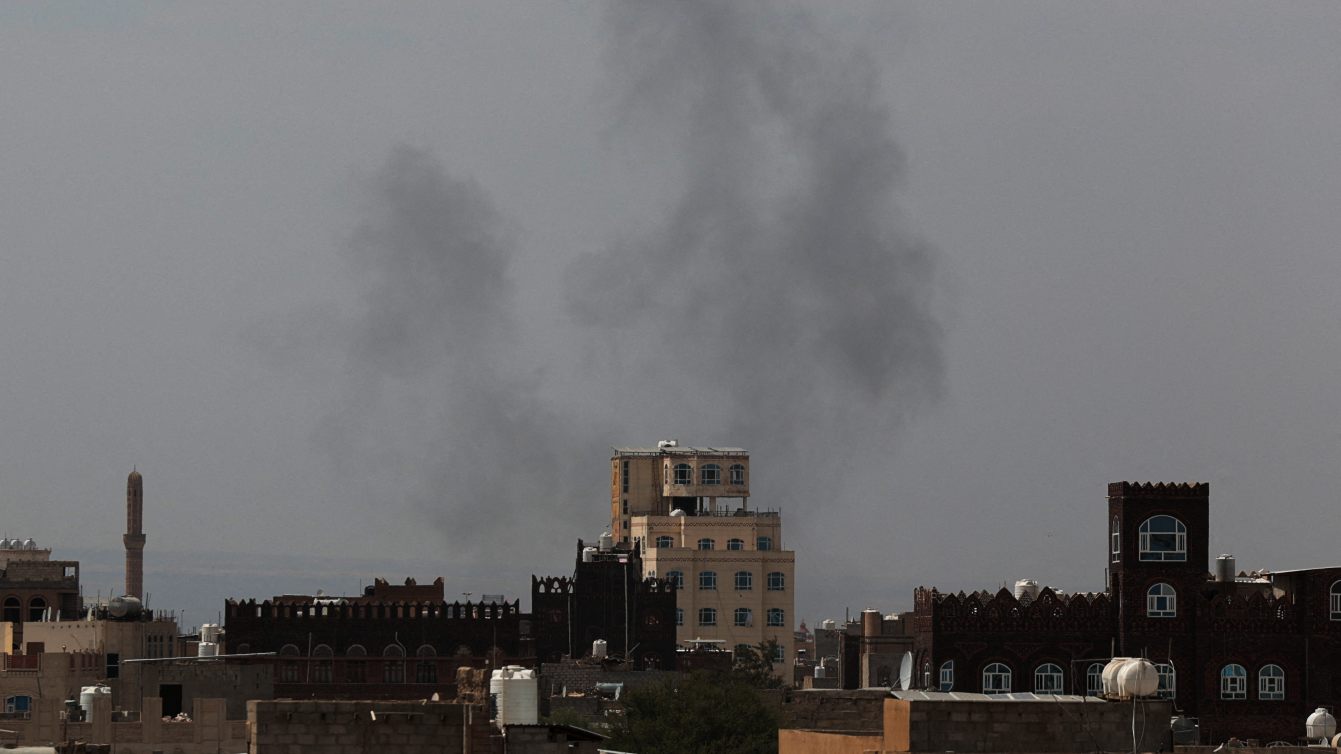 Yemens Houthis say Sanaa airport bombed020 Yemens Houthis say Sanaa airport bombed