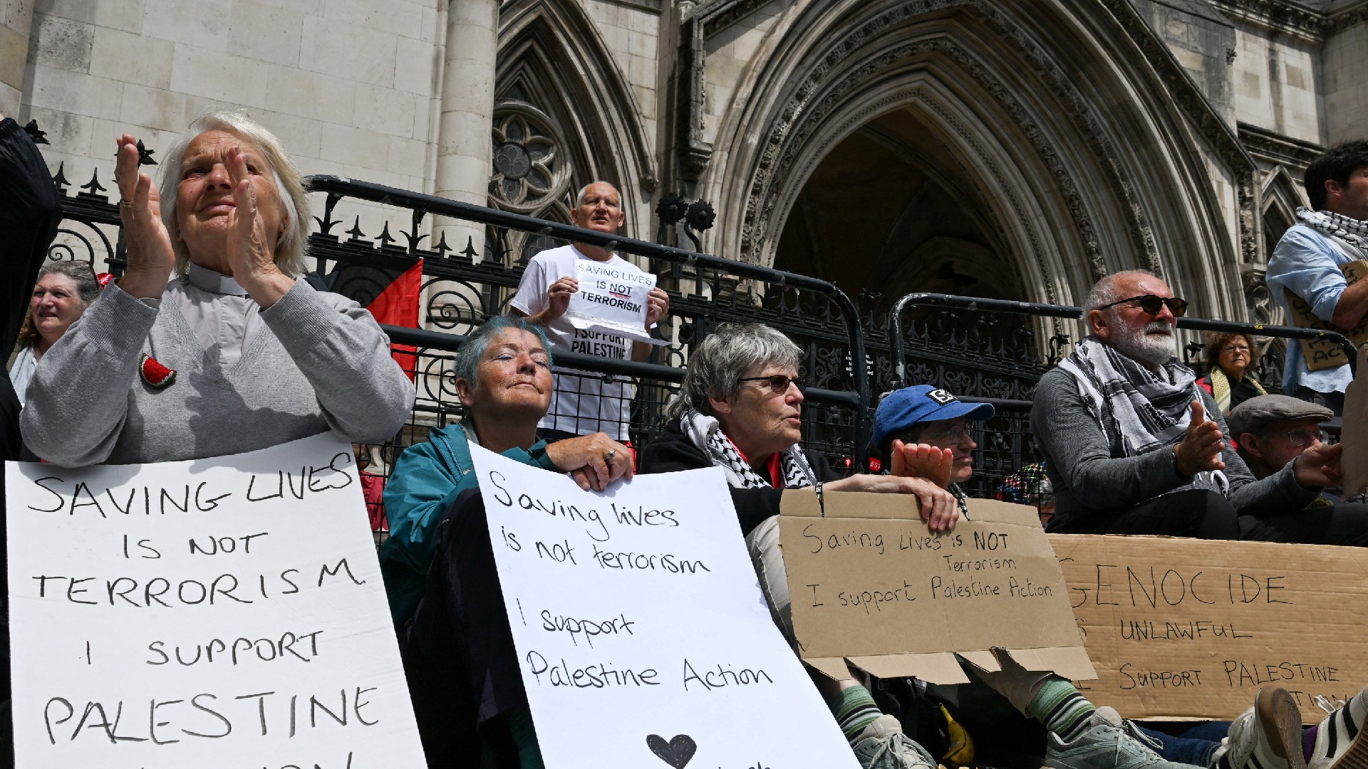 UK judge renews contempt proceedings against Palestine Action lawyer020 UK judge renews contempt proceedings against Palestine Action lawyer