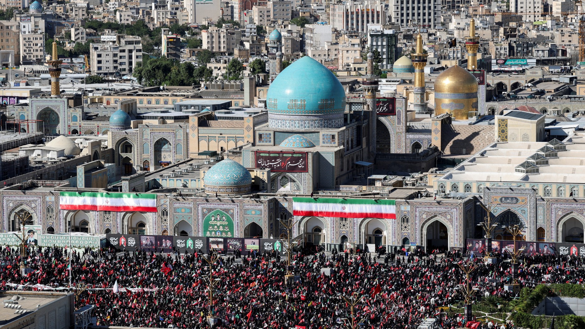 Khameneis body arrives in Mashhad for burial after week of processions020 Khameneis body arrives in Mashhad for burial after week of processions