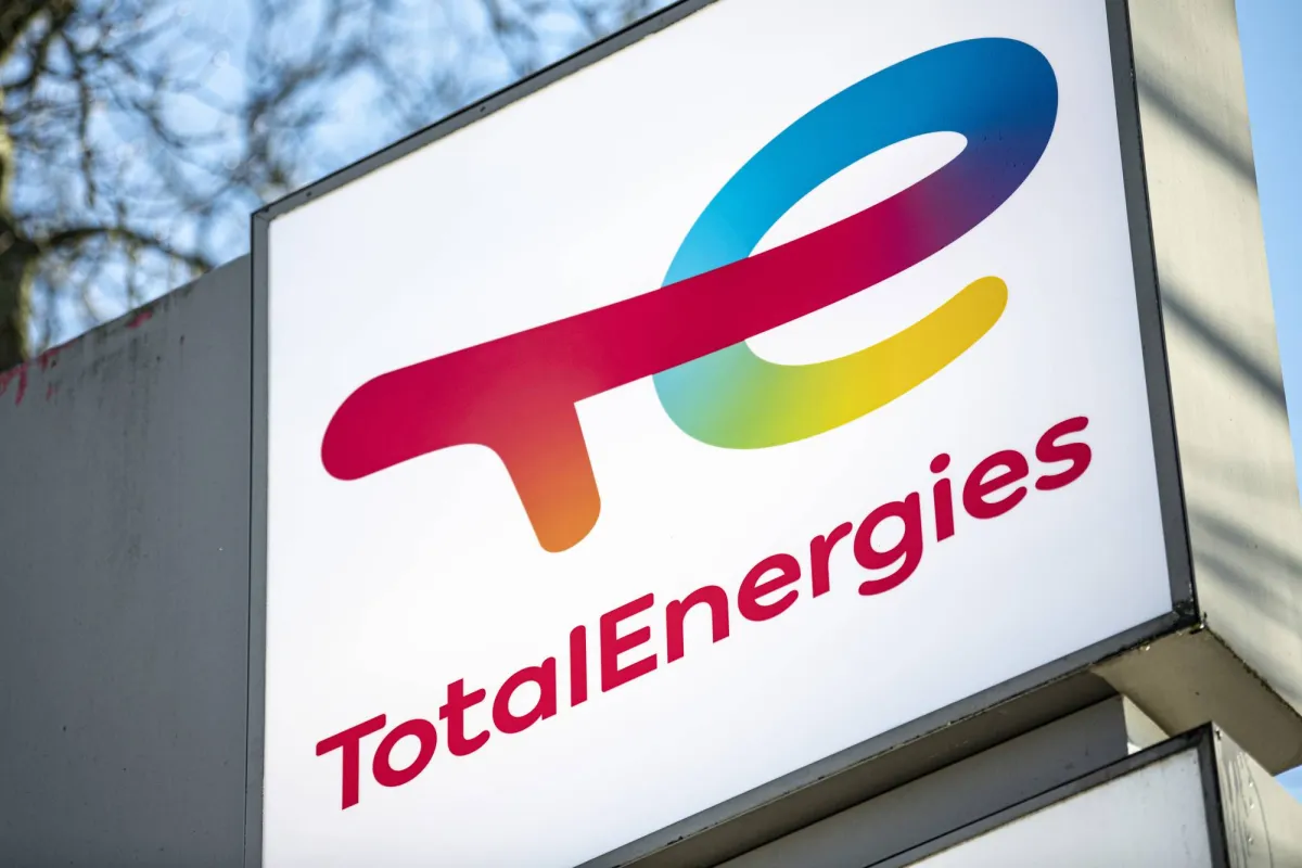 TotalEnergies Discussing Exit from Russian LNG Project020 TotalEnergies Discussing Exit from Russian LNG Project