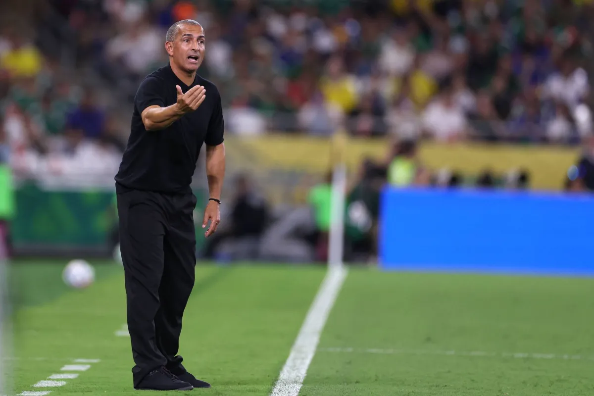 Tunisia Replace Coach Lamouchi with Renard after World Cup Rout by Sweden020 Tunisia Replace Coach Lamouchi with Renard after World Cup Rout by Sweden