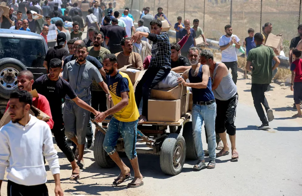 Gaza Aid Supplies Hit by Looting as Hamas Ceasefire Response Awaited020 Gaza Aid Supplies Hit by Looting as Hamas Ceasefire Response Awaited