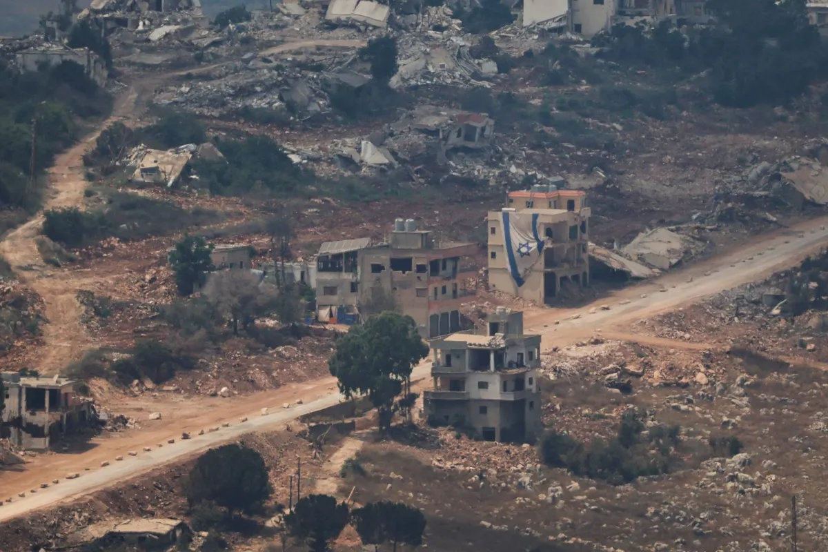 Trump Says He Thinks Israel Will Withdraw Troops from Southern Lebanon020 Trump Says He Thinks Israel Will Withdraw Troops from Southern Lebanon