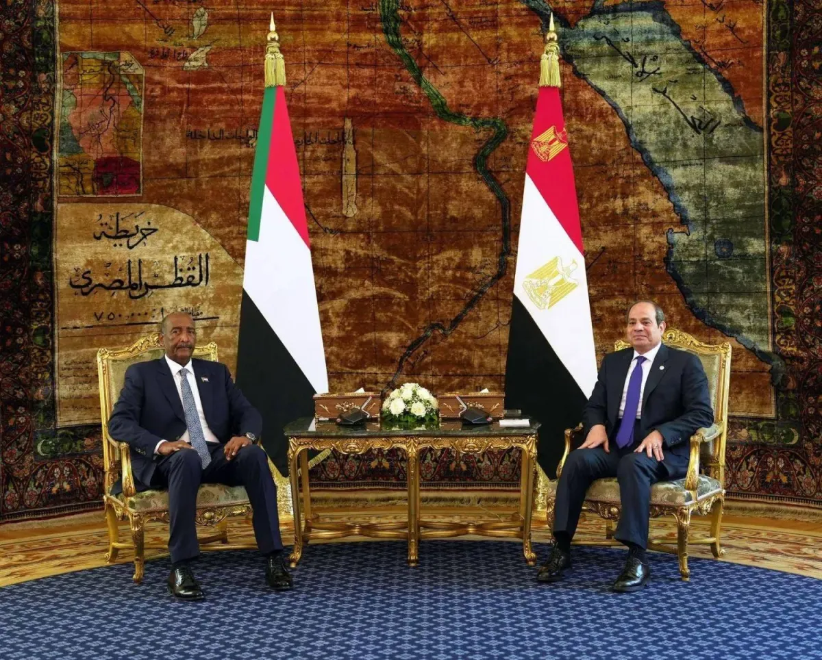 Sisi Burhan Discuss Nile Water Security PostWar Reconstruction in Sudan020 Sisi Burhan Discuss Nile Water Security PostWar Reconstruction in Sudan