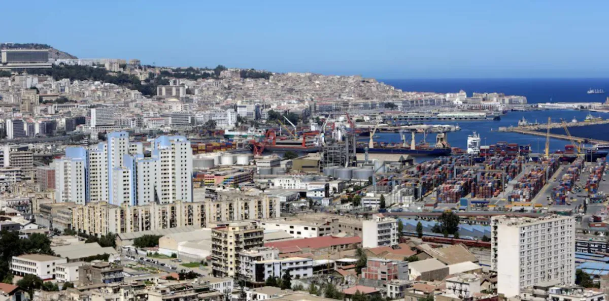 Algeria Orphanage Fire Kills 11020 Algeria Orphanage Fire Kills 11