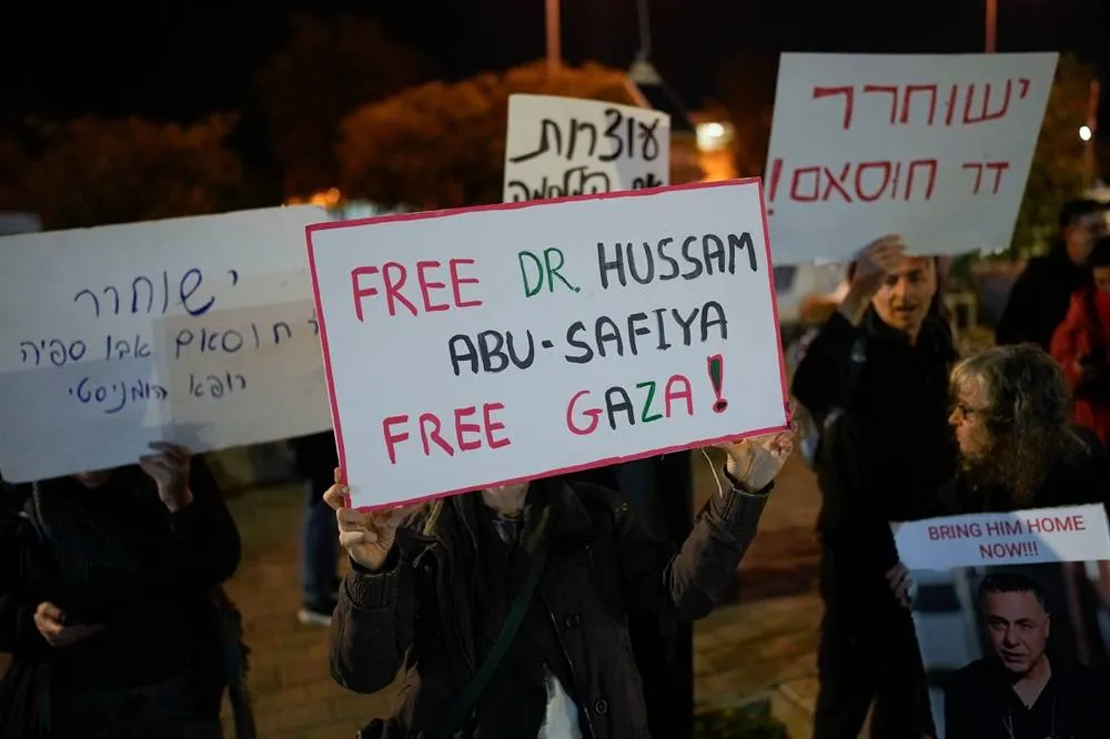 Israels Detention of Prominent Gazan Doctor Is Arbitrary UN Body Says