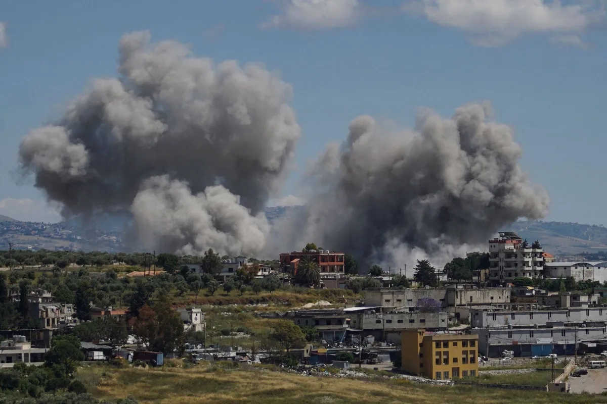 Israel Military Issues New Evacuation Warning to 10 Lebanon Villages Says One Soldier Killed