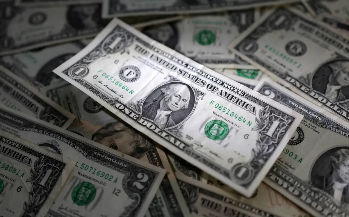 Dollar Nears Sixweek High; Mixed Signals on USIran Deal Feed Uncertainty020 Dollar Nears Sixweek High; Mixed Signals on USIran Deal Feed Uncertainty