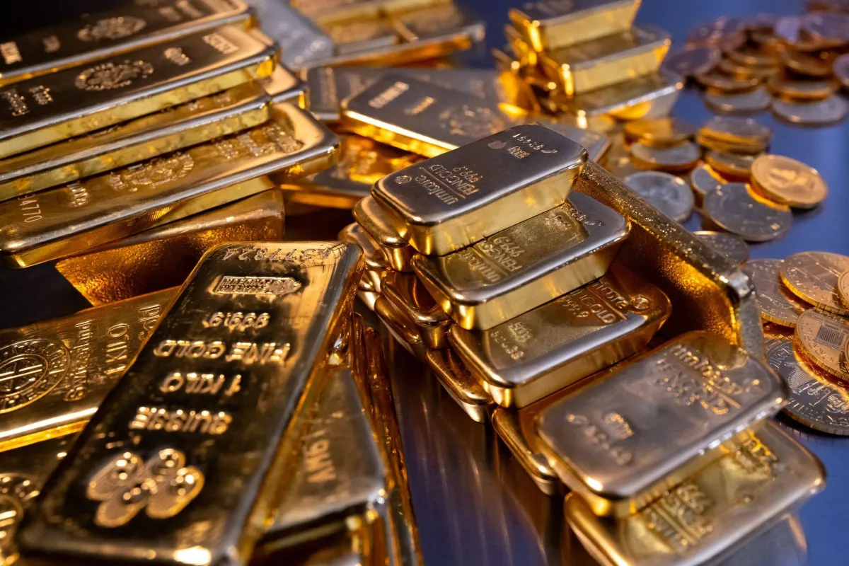 Gold Heads for Biggest Weekly Loss in Six as Middle East War Fans Inflation Worries020 Gold Heads for Biggest Weekly Loss in Six as Middle East War Fans Inflation Worries