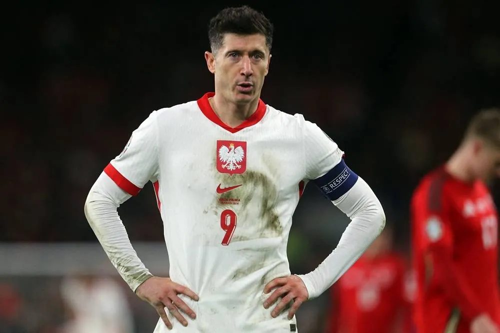 Lewandowski Betrayed and Hurt by Way He Lost Poland Captaincy020 Lewandowski Betrayed and Hurt by Way He Lost Poland Captaincy