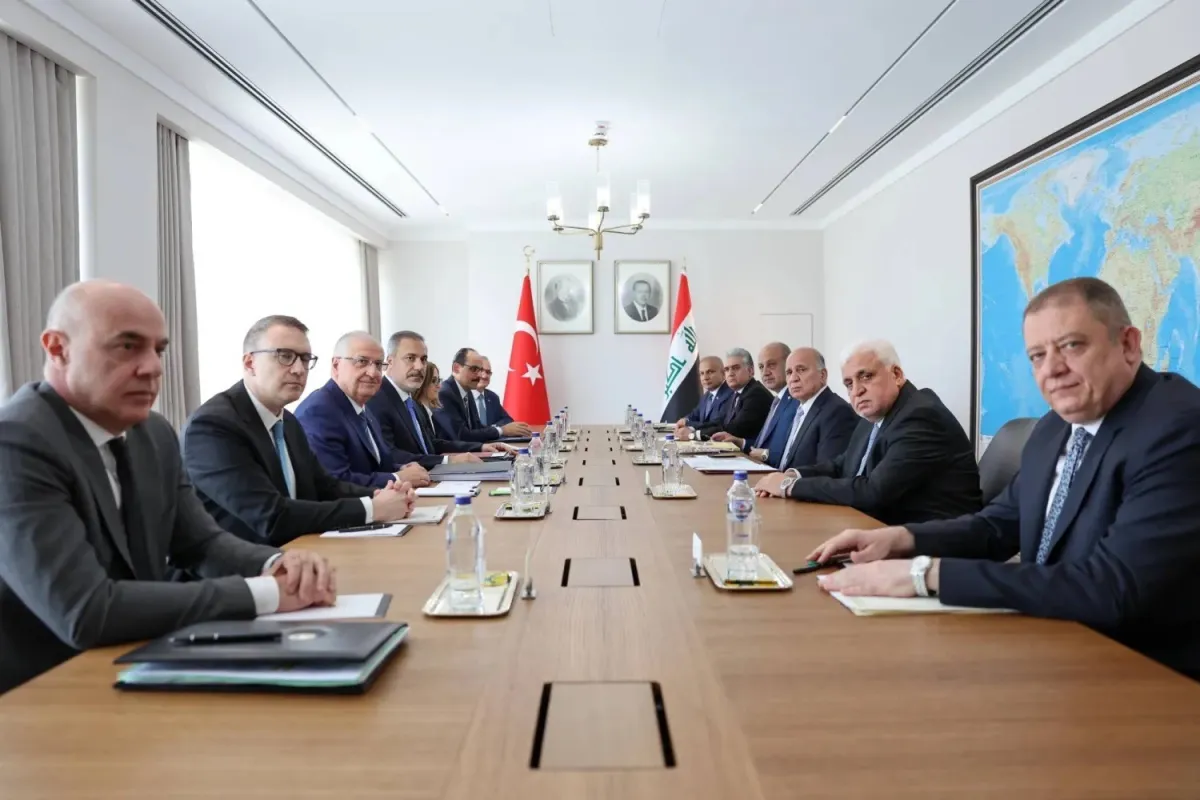 Türkiye Urges Iraq to Foster Positive Relations with Syrias New Leadership020 Türkiye Urges Iraq to Foster Positive Relations with Syrias New Leadership
