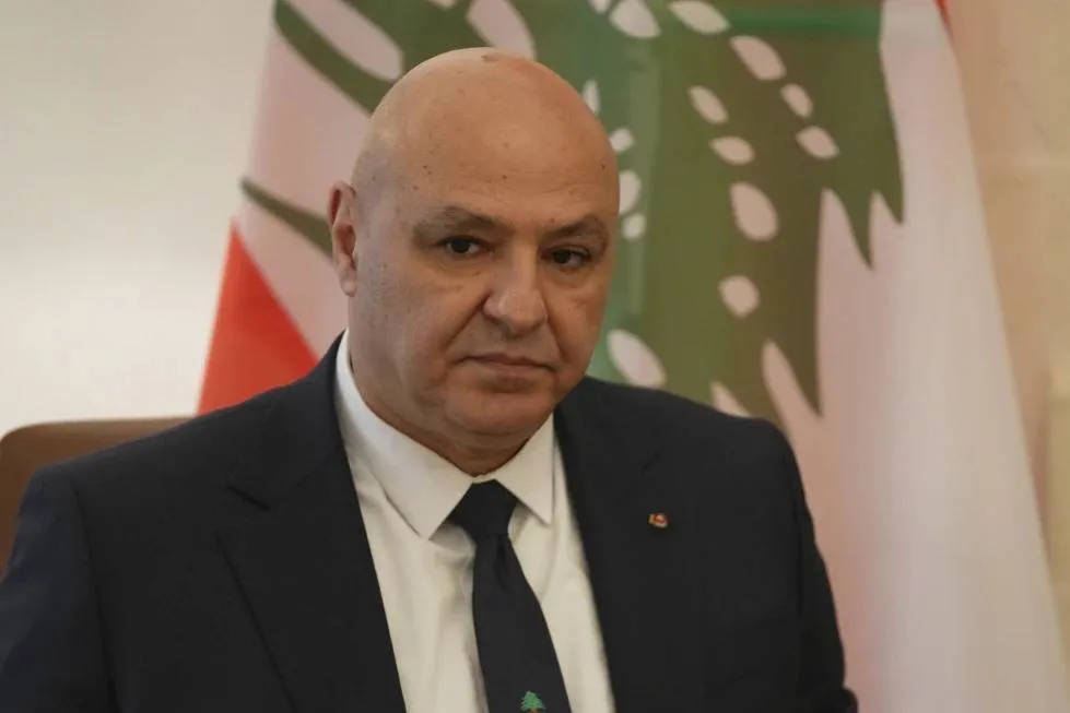 Lebanons President to Asharq AlAwsat: We Chose Negotiation to Limit the Occupation and the Suffering of Southerners020 Lebanons President to Asharq AlAwsat: We Chose Negotiation to Limit the Occupation and the Suffering of Southerners