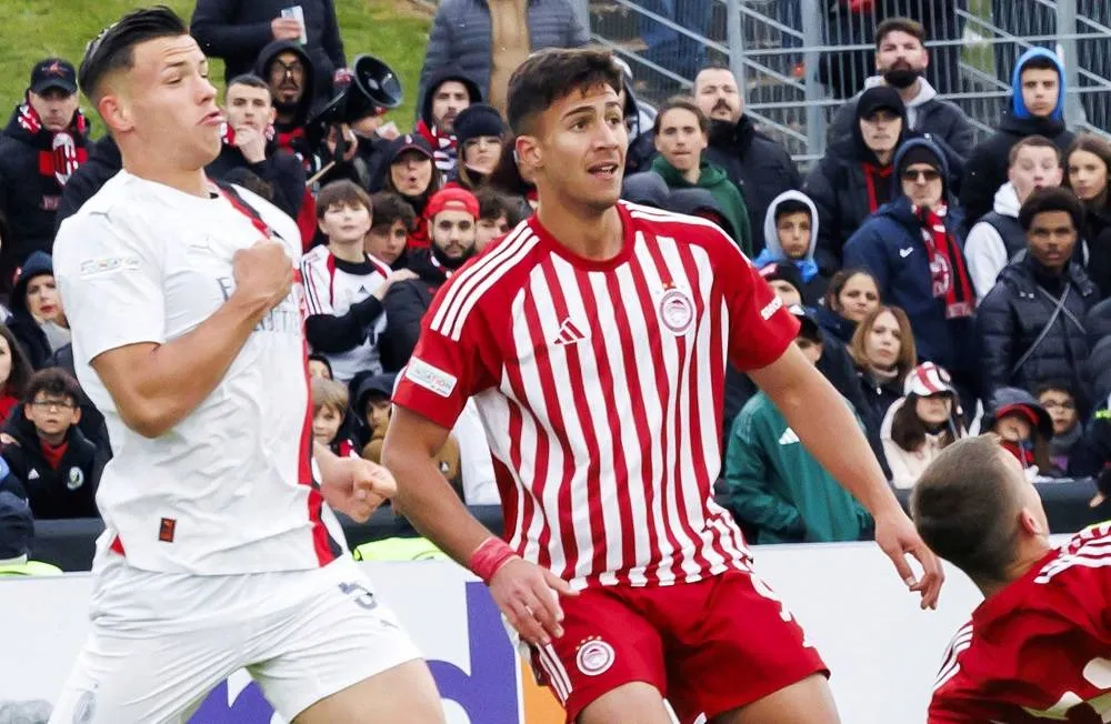 Brighton Signs Teenage Forward Kostoulas from Champions LeagueBound Olympiakos 020 Brighton Signs Teenage Forward Kostoulas from Champions LeagueBound Olympiakos