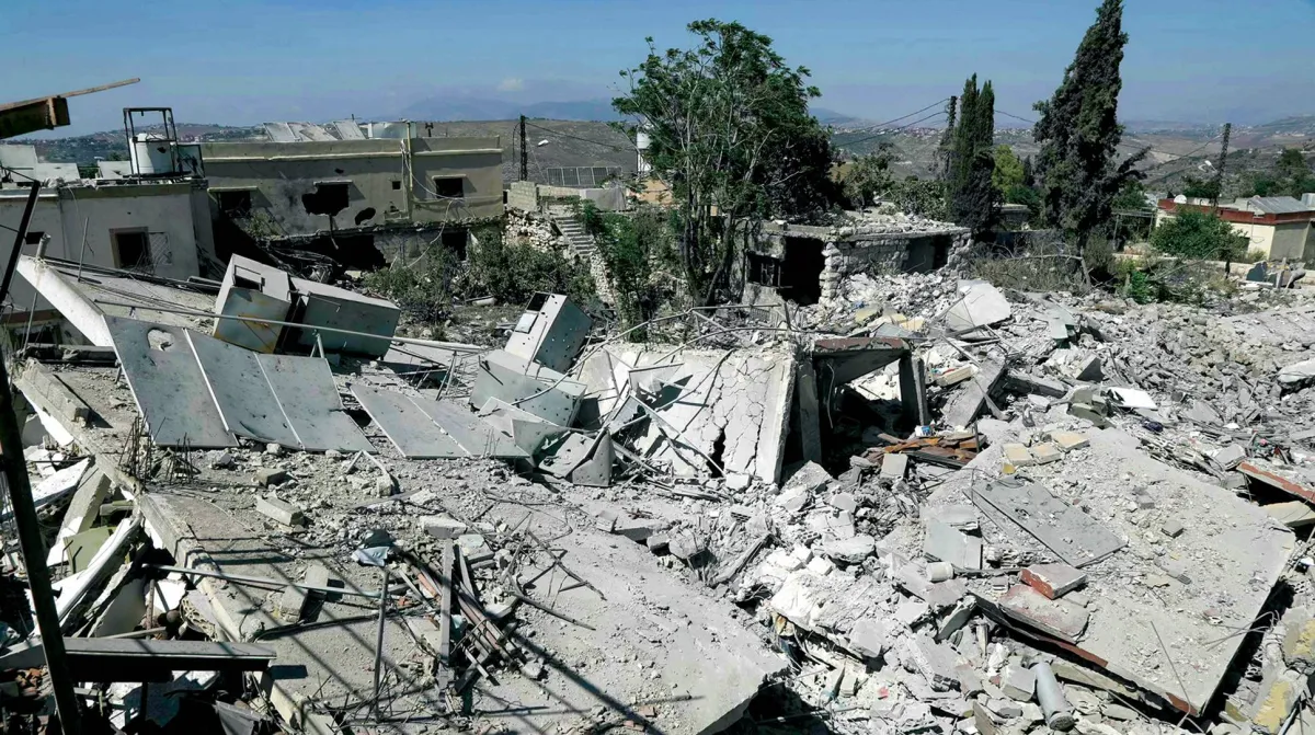 Demolitions in South Lebanon as Israel Redraws Border Strip020 Demolitions in South Lebanon as Israel Redraws Border Strip