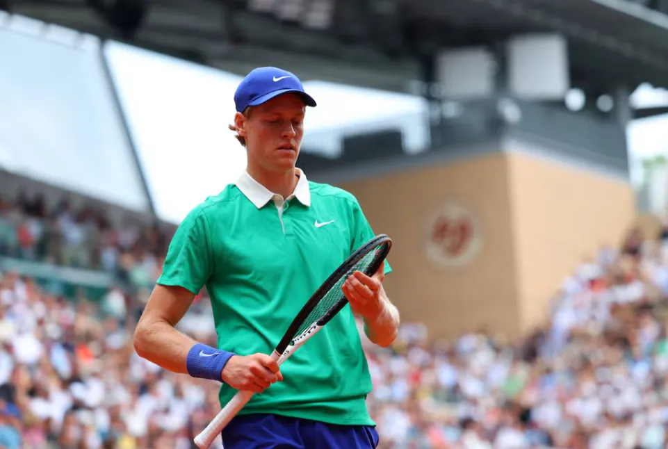 World Number One Sinner Obliterates Lehecka to Reach French Open Fourth Round020 World Number One Sinner Obliterates Lehecka to Reach French Open Fourth Round