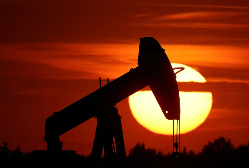 Oil Steady after US Stockpile Build020 Oil Steady after US Stockpile Build
