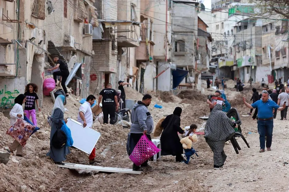 Israeli Forces to Demolish More than 100 Homes in IsraeliOccupied West Bank Local Governor Says020 Israeli Forces to Demolish More than 100 Homes in IsraeliOccupied West Bank Local Governor Says