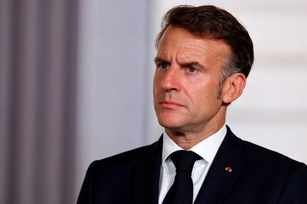 Macron Announces 93 Bn Euros in Choose France Investments020 Macron Announces 93 Bn Euros in Choose France Investments
