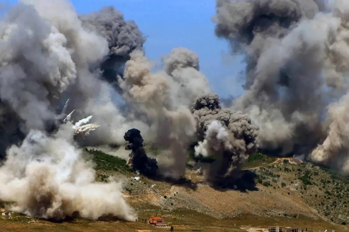 Israeli Airstrikes in South Lebanon Signal Shift with Use of BunkerBusting Bombs020 Israeli Airstrikes in South Lebanon Signal Shift with Use of BunkerBusting Bombs