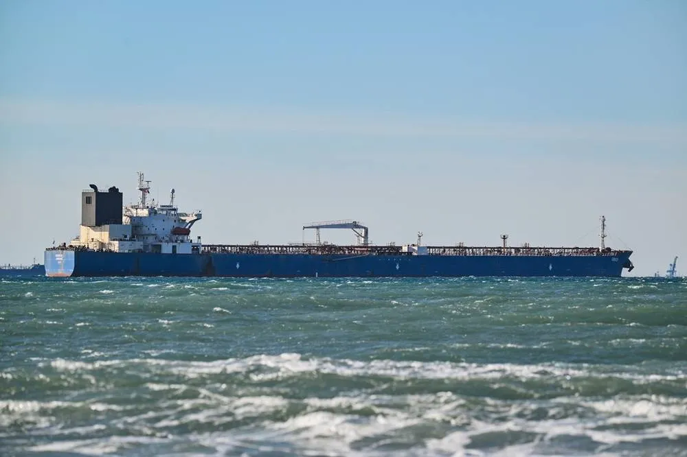 Ukraine Ally Britain Eases Sanctions on Russian Oil as Fuel Prices Surge Over Iran Conflict