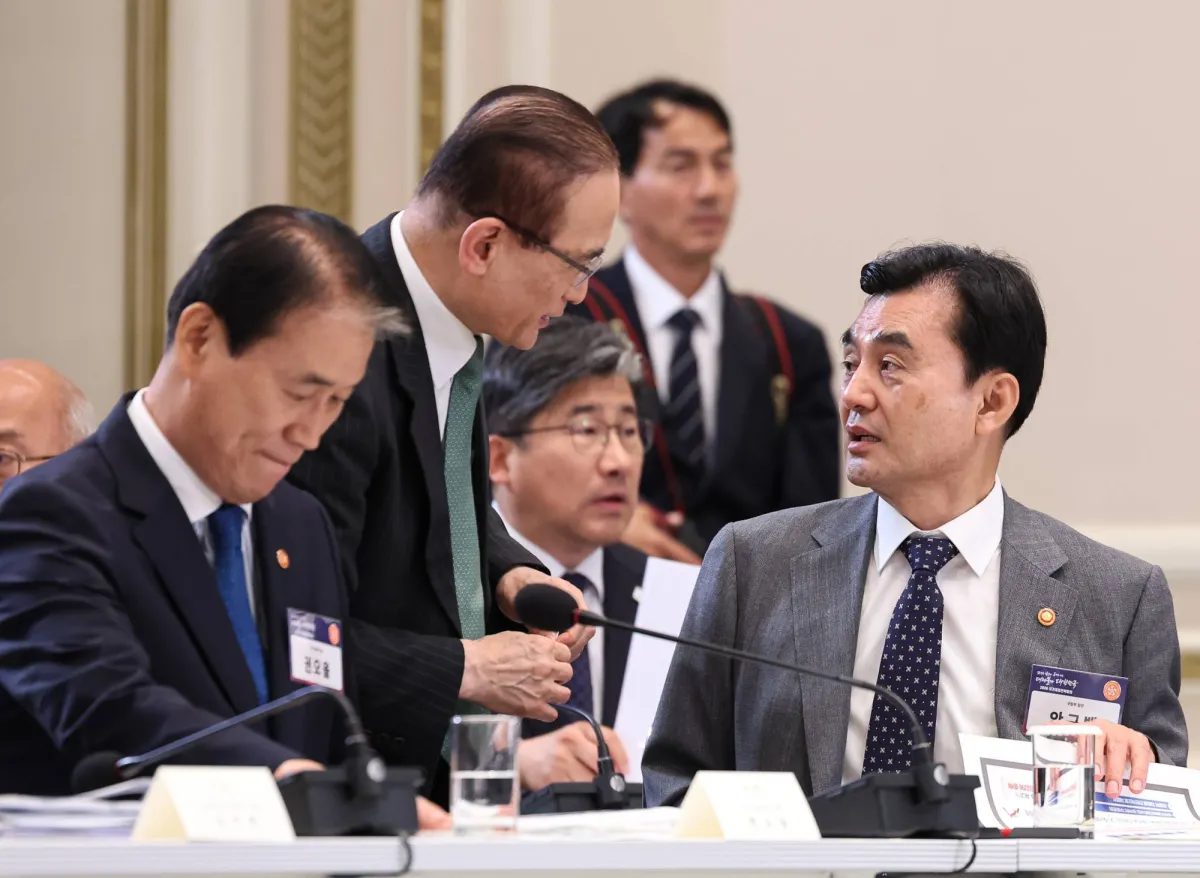 S.Korea Flags Record 2027 Budget of Over 530 Billion as AI Chip Boom Lifts Revenues020 S.Korea Flags Record 2027 Budget of Over 530 Billion as AI Chip Boom Lifts Revenues