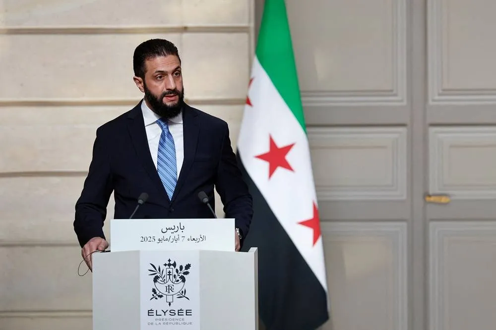 Trump Says He Will Ease Sanctions on Syria Moves to Restore Relations with New Leader020 Trump Says He Will Ease Sanctions on Syria Moves to Restore Relations with New Leader